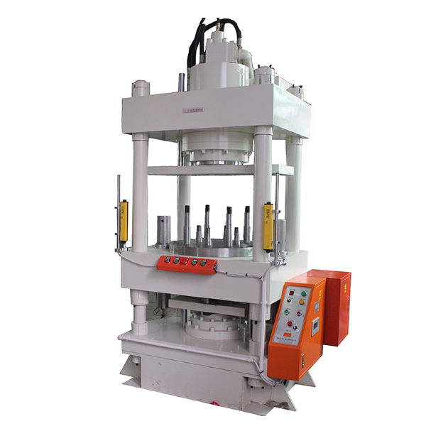 ��ĩұ�����͙C