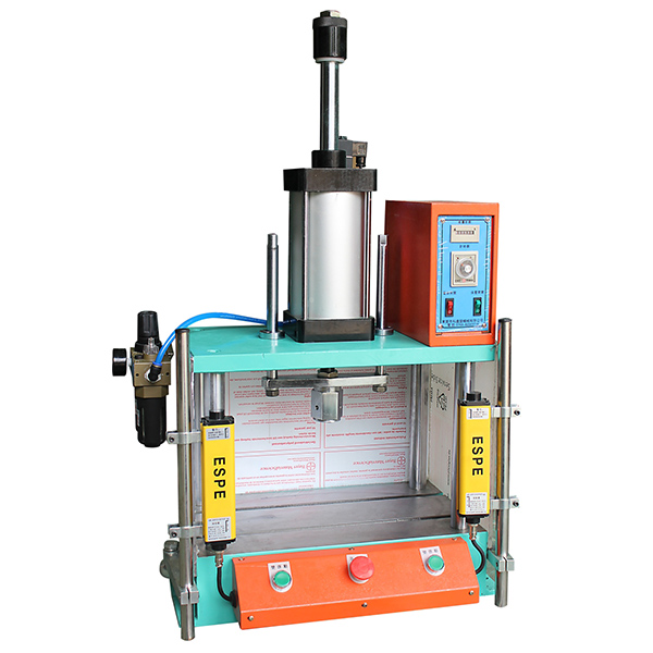 �����ɰ��ӛ_��